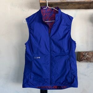 Janji Purple Thermalrunner Reversible Running Vest with Red Patterned Lining